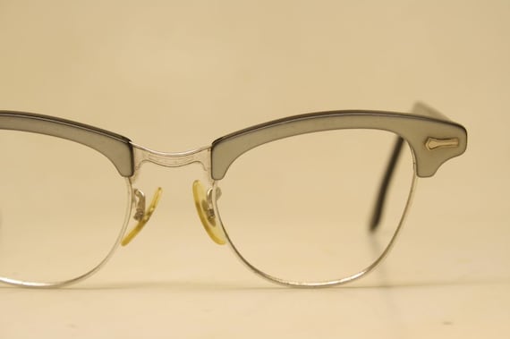 Vintage Cat Eye Glasses Gray Silver Shuron 1960s … - image 1