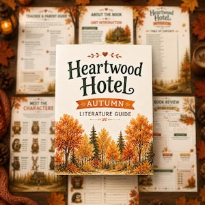 Könnte beinhalten: Ein Buchcover für den Heartwood Hotel Autumn Literature Guide mit einer Waldillustration in herbstlichen Orange- und Gelbtönen. Der Titel ist in dunkelgrüner Schrift über einem orangefarbenen Banner gedruckt. Im Hintergrund sind mehrere Arbeitsblätter zu sehen.