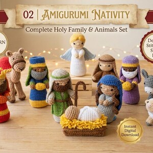 Pu&ograve; includere: Una collezione di figure amigurumi all'uncinetto che include un presepe con la Sacra Famiglia, un angelo e animali. Il testo recita: 02 Amigurumi Nativity, Complete Holy Family & Animals Set, Pattern #2, Detailed Stitch-by-Stitch PDF, Instant Digital Download.