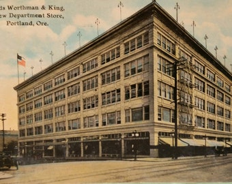 Antique 1913 Portland Oregon Postcard of Olds Worthman & King Building