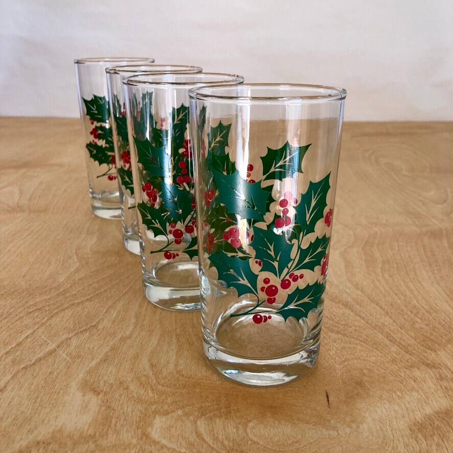 Eggnog Christmas Drinking Glasses With Eggnog Jug, Eggnogaholic Glass Gift  Set, Christmas Stemless Wine Glasses 