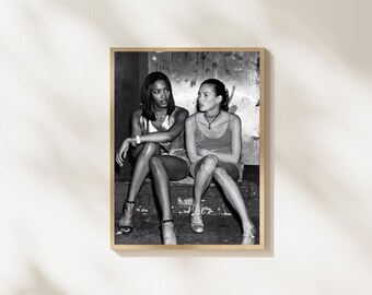 Naomi Campbell & Kate Moss Wall Art, 90s Supermodel Photography, Black and White Fashion Print, Iconic Model Poster, Fashion Decor
