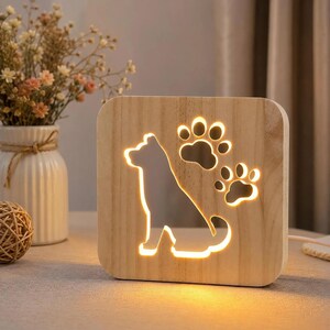 Lámpara nocturna para perros (archivo SVG DXF para corte láser), lámpara de madera para cachorros (vector), plantilla de caja de luz con huellas de patas Glowforge, regalo conmemorativo por la pérdida de una mascota.