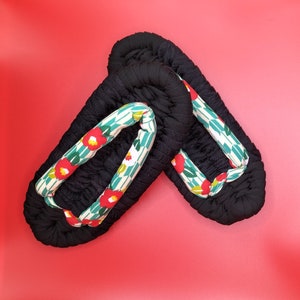 Slippers women, Flip Flops, 22.5cm, Nuno Zori, Handmade, Japanese Footwear, Kimono, Vintage fabric, barefoot sandals, inner shoes -221
