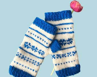 Loopy Mango Nordic Night Fingerless Gloves- PATTERN - Dream (Merino Worsted)