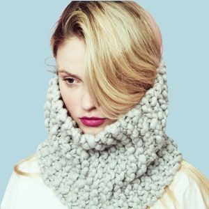 Loopy Mango Her Cowl PATTERN - Merino No. 5