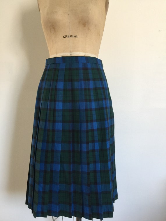 Tartan skirt made in Scotland. Tartan skirt made in Scotland.