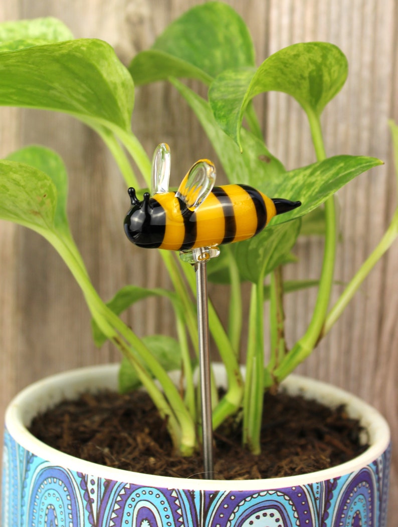 Blown Glass Bumblebee Plant Stake, Bumble Bee Decor, Planter Ornament, House Plant Stakes, Honey Bee Decor, Bumblebee Gift, Plant Lover Gift image 3