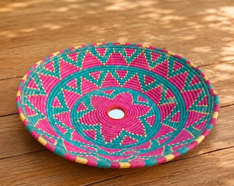 Handvävd Batoro Raffia Korg av Finaste Kvalitet Handvävd Fruktkorg Heminredning Present till henne
