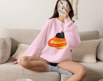 Zwarte Kat Saturnus Crewneck Sweatshirt | Ruimtekat Halloween Kleding