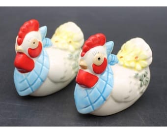 Vintage Rooster Chicken Salt & Pepper Shakers Ceramic Farmhouse Country Kitchen