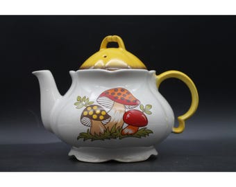 Vintage 1981 Sears Roebuck Merry Mushroom Teekanne, japanischer Retro-Cottagecore-Keramikstil