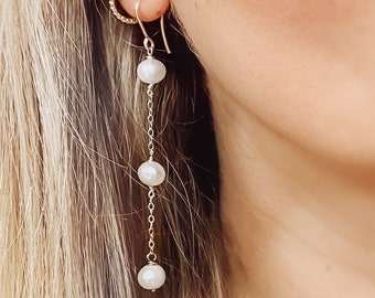 3 Pearl Drop Earrings, Pearl Dangle Earrings, Pearl Drop Bridal Earrings, Dangle Gold Earrings, Long Chain Earrings, June's birthstone