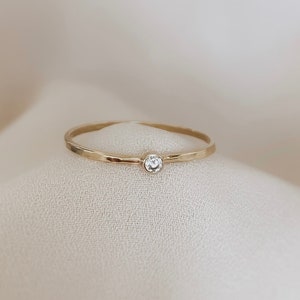 Minimalistische Birthstone Ring 14K Gold Filled, Edelsteen Ring Sterling Zilver, Sierlijke Geboortesteen Ring, Sierlijke Stapelring Goud, 14K Rose Goud afbeelding 9