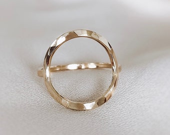 Open cirkel ring, gouden cirkel ring, Karma ring, cadeau voor moeder, cirkel ring goud, Sterling zilveren cirkel ring, beste vriend ring, sierlijke ring