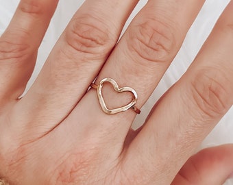 14K Gold Heart Ring, Open Heart Ring, Rose Gold Heart Ring, Hammered Gold Heart Ring, Best Friend Heart Ring, Gold Filled Stacking Ring