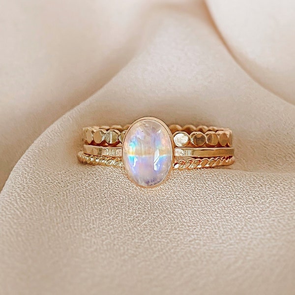 Rainbow Moonstone Ring, Moonstone Statement Rings Set, Gold Moonstone Ring, Gemstone Stacking Rings, Silver Moonstone Ring, July Birthstone