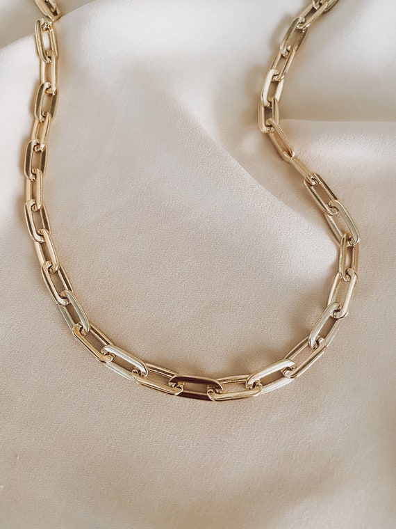 Buy Double Carabiner Screw Lock Clasp, Thick Gold Link Choker, Thick  Paperclip Link, Chunky Gold Link Chain Necklace With Lock Pendant Online in  India - Etsy
