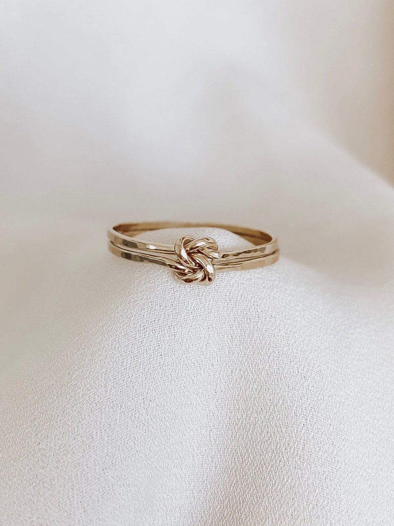 elegant double knot ring gold