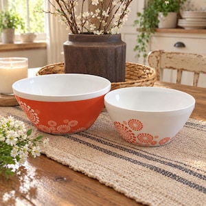 Pyrex Vintage Charm - Etsy