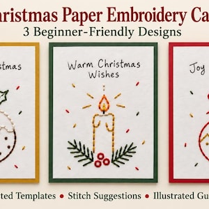 Puede incluir: Tres tarjetas de papel blanco con diseños de bordado navideño. La tarjeta izquierda muestra un pudin con 'Merry Christmas', la central una vela con 'Warm Christmas Wishes' y la derecha una bola de Navidad con 'Joy to the World'. Cada tarjeta tiene un borde de color.