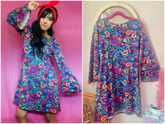 90s does 60s Rainbow Psychedelic Bell Sleeve Hear… - image 1