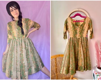 Vintage 50s Party Dress  /  Day Dress / Chestnut Print Full Skirted Chiffon Dress / Pleated Dress - 1950s