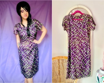 50s 60s Green and Purple Abstract Print Wiggle Dress / Sheath