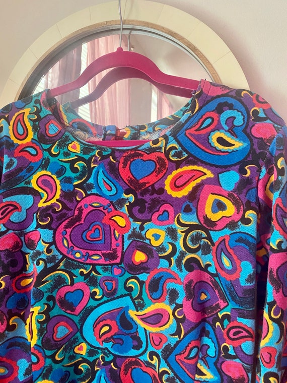 90s does 60s Rainbow Psychedelic Bell Sleeve Hear… - image 4