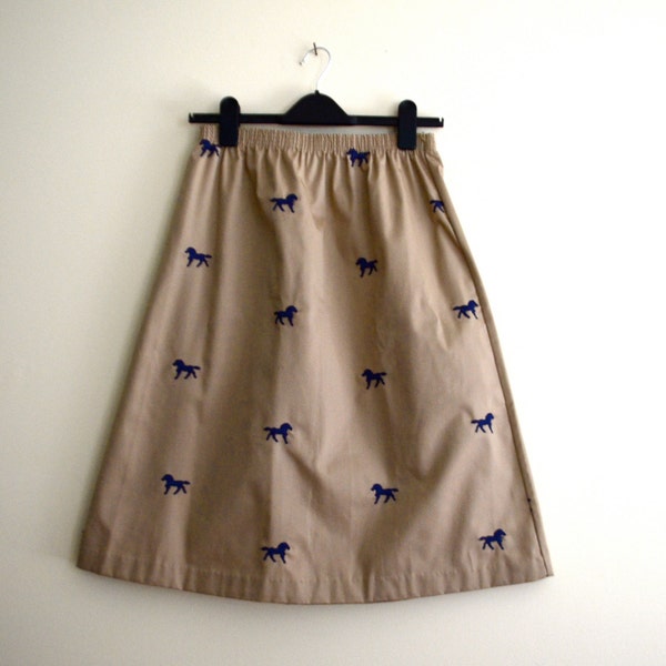 Vintage Tan and Navy Horse Print Skirt // Novelty Print A-Line Skirt  // Hipster // Festival // 80s