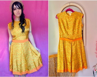 50s 60s Abstract Peach / Citrus Print Dress