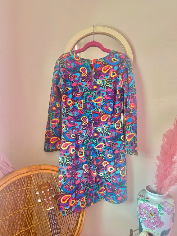 90s does 60s Rainbow Psychedelic Bell Sleeve Hear… - image 7