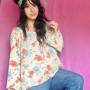 90s does 70s Bell Sleeve Peasant Blouse / Cream with Orange & Blue Floral Print / Hippie
