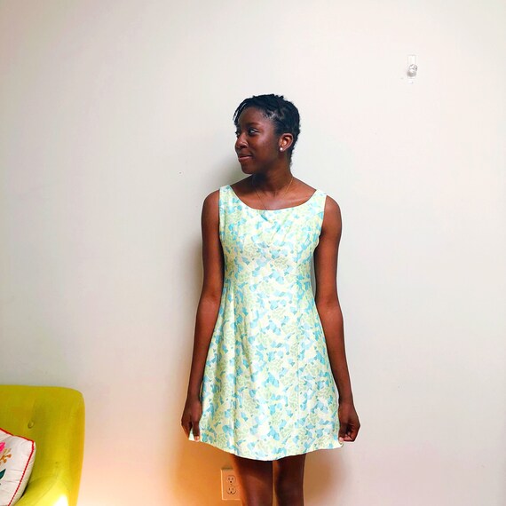 Vintage Watercolor Print Floral Dress // Shift Dre
