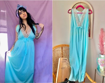 60s Robin’s Egg Blue & Tea Stained Lace Negligee Night Gown