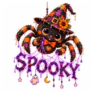 Puede incluir: Una araña de peluche con ojos grandes, que lleva un sombrero de bruja a cuadros con un girasol, sosteniendo una telaraña morada que forma la palabra SPOOKY. La araña presenta patrones de patchwork naranja y morado, una pajarita naranja y un parche.