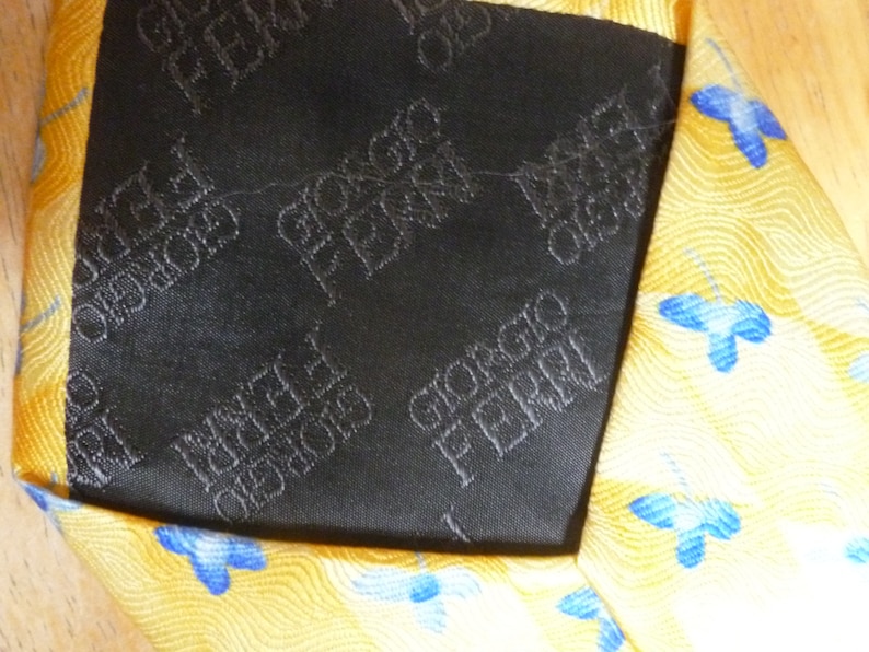 Giorgio Ferri Italian silk necktie yellow blue florwers