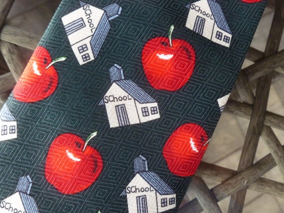 Schoolhouse & Red Apples necktie A Rogers - image 3