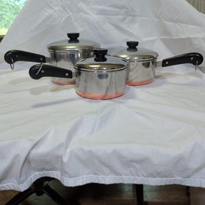 6-teiliges Revere Ware 1801 Kochgeschirr-Set mit Kupferboden, bestehend aus Stielkasserollen und Deckeln
