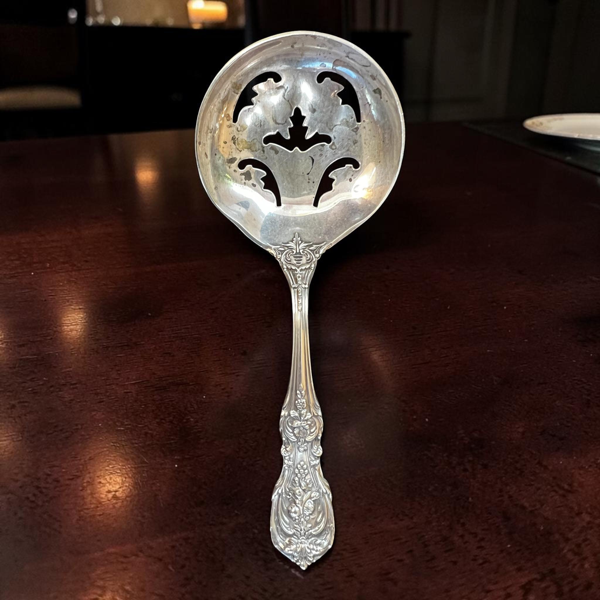 【リード＆バートン】純銀 スターリング／ティースプーン「レ・サンク／深彫り」３本 Reed Barton Spoon - Etsy