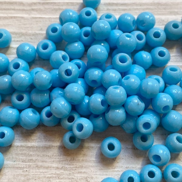 Perles vintage en verre blue opaque
