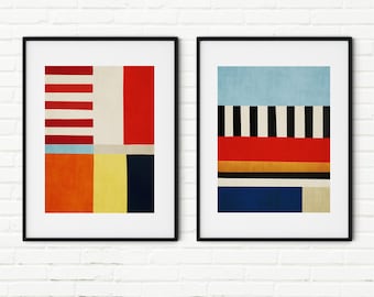 Set aus 2 farbenfrohen, gestreiften Kunstdrucken in Rot, Orange und Marineblau im Mid-Century-Stil