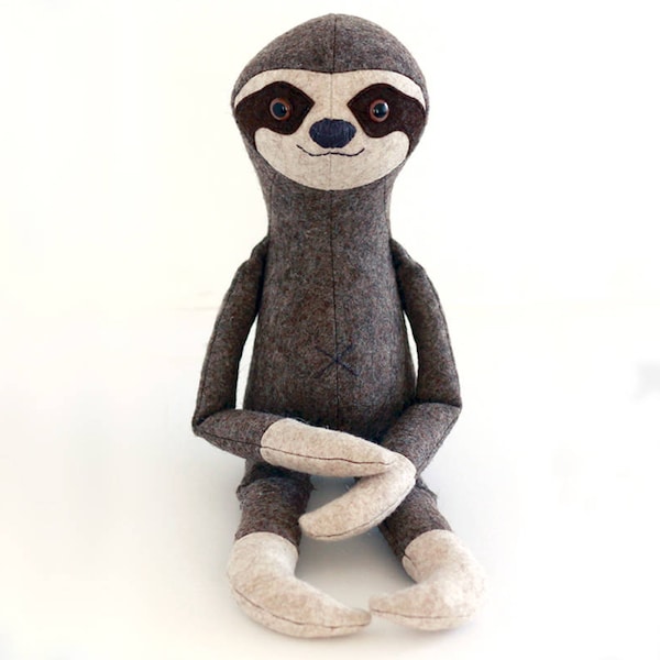 Sloth  plush sewing pattern, digital ebook download, instant downloadable pdf pattern, stuff animal pattern