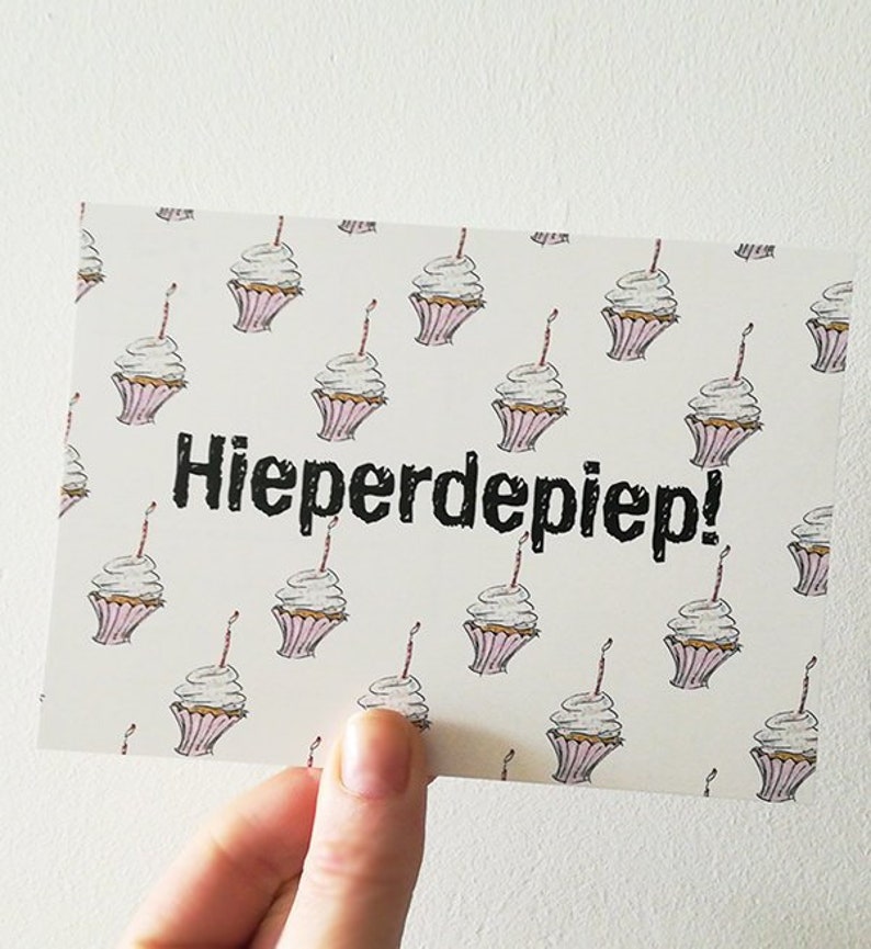 Carte De Cupcakes Joyeux Anniversaire Langue Neerlandaise Etsy Carte De Cupcakes Joyeux Anniversaire Langue Neerlandaise Etsy