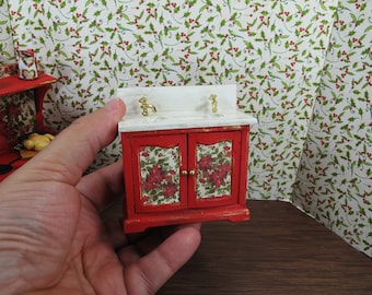 Christmas Kitchen Sink Dollhouse Miniature. 1,12 Stove christmas. Christmas Kitchen in beige & red with details for the Xmas decoration.
