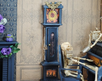 OOAK Miniature Haunted dollhouse  watch hallowen skeleton clock. Dollhouse gothic 1,12 th  furniture, Halloween creepy dollhouse  miniature