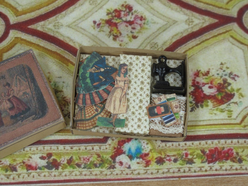 Dollhouse Miniature german paper dolls dressmarker 1:12 Miniature games and toys for dollhouse collectors.