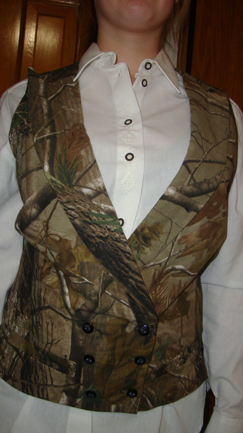 Camouflage Grooms Vest