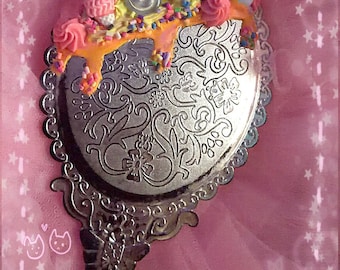 Handmade Decoden Mirror: Customizable Candy Theme, Plastic Backing