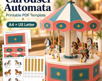 Puede incluir: Una plantilla PDF imprimible para un Carousel Automata, disponible en tamaños A4 y US Letter. La imagen muestra un modelo de carrusel de papel terminado con un techo a rayas color verde azulado y coral, detalles dorados y caballos sobre una base hexagonal.